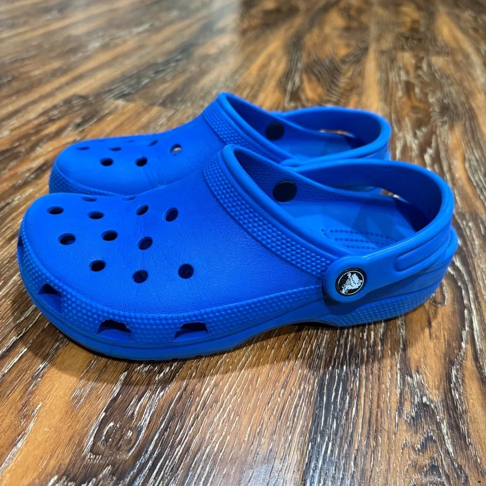 Crocs Classic Clog Royal Blue Mens 5 - Womens 7 Slip On Comfort Water Shoes - Picture 1 of 5